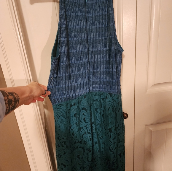 Beautiful jade green lace dress - Picture 5 of 5